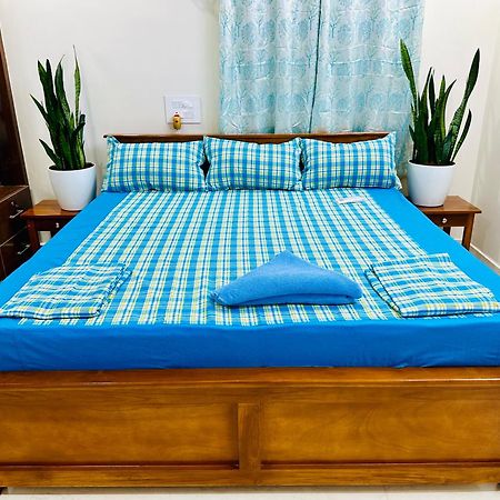 Truelife - 3Bhk Family Suites - Ps4 Pure Veg Restaurant On The Way To Balaji Temple - 2500 Sft Large Signature Apartment - Modular Kitchen - Super Fast Wifi, Smart Tv, 250 Jio Channels - Parking - Easy Access To All Temples - Top Service With Lots Of Tirupati Exteriör bild